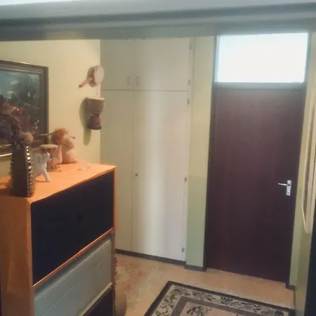 Munchen Innenraum Dz Inkl. Gem. Wohnzimmer *