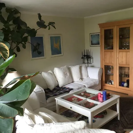 Munchen Innenraum Dz Inkl. Gem. Wohnzimmer Homestay *